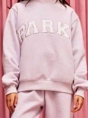 PARKE Valentines Lavender Mockneck!